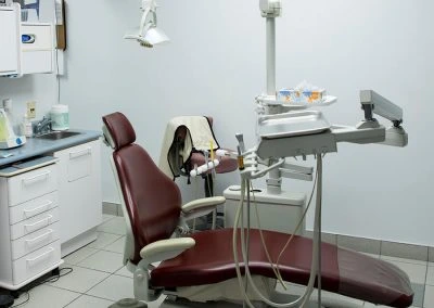 Dentist in Alta Vista